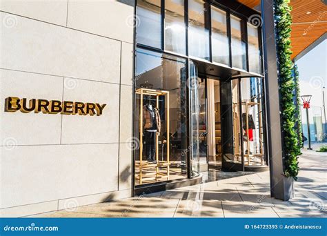 burberry major warehouse|where is Burberry located.